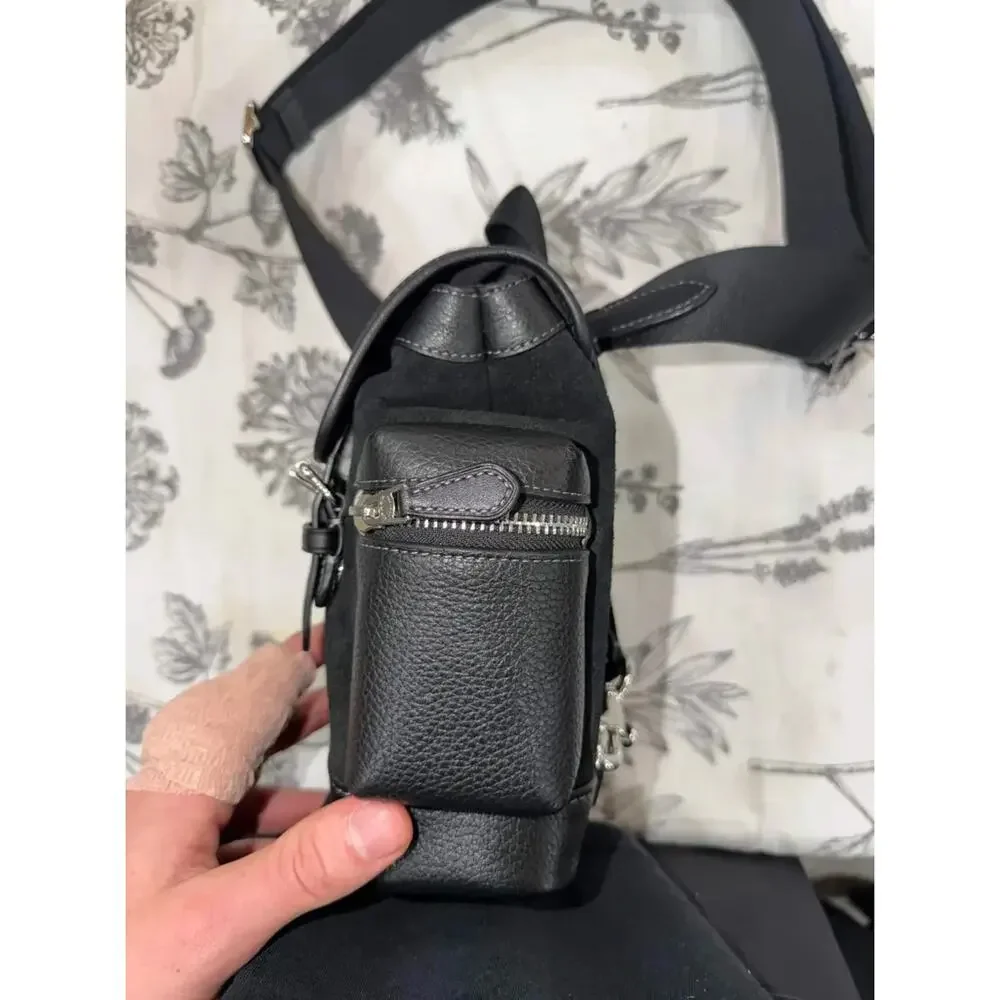 NWT B5-011 Coach Sprint Sling Pack Silver Black Suede CCE79